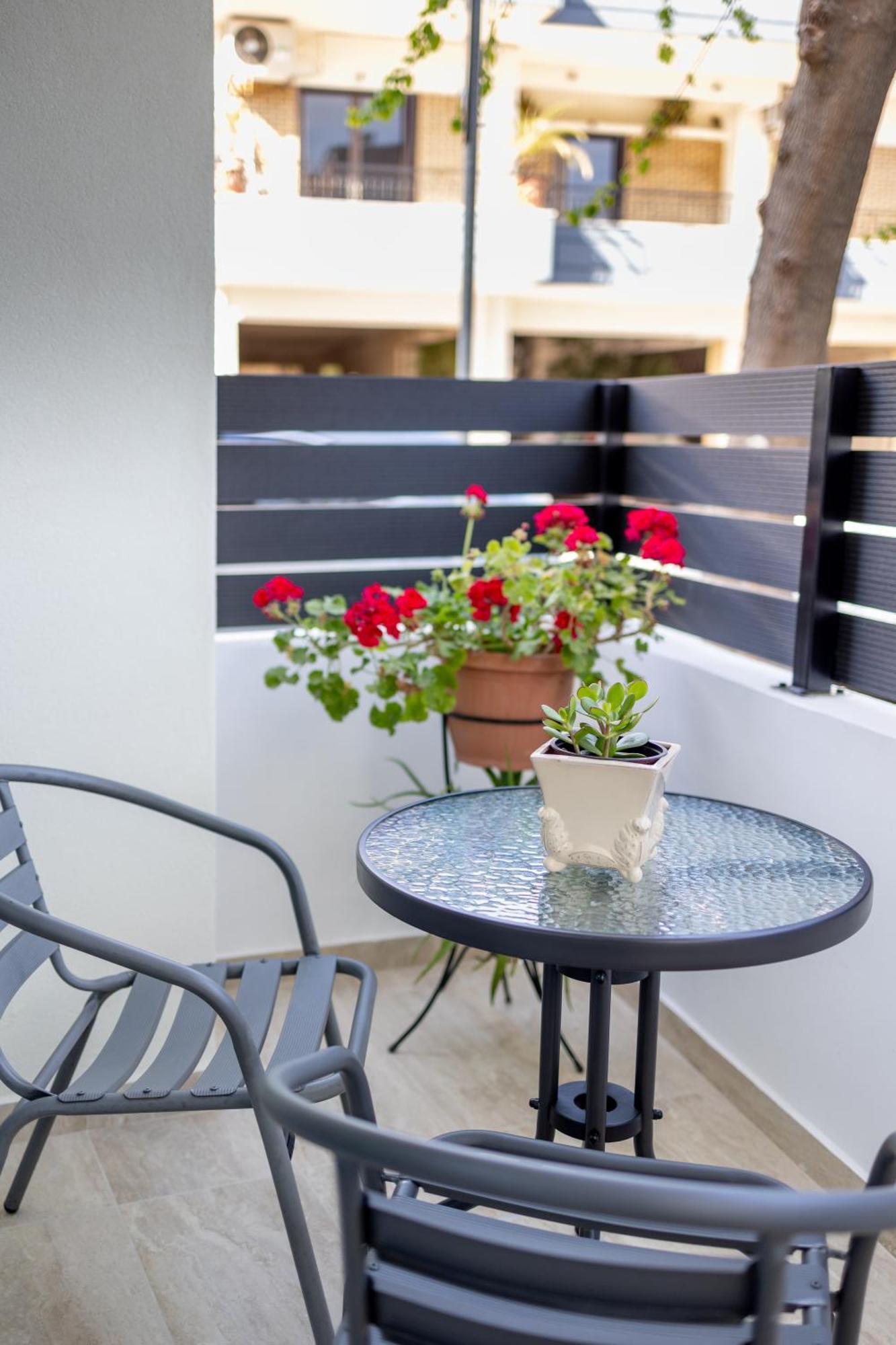 Pagani Urban - Premium Private Apartment Kalamata Exterior photo