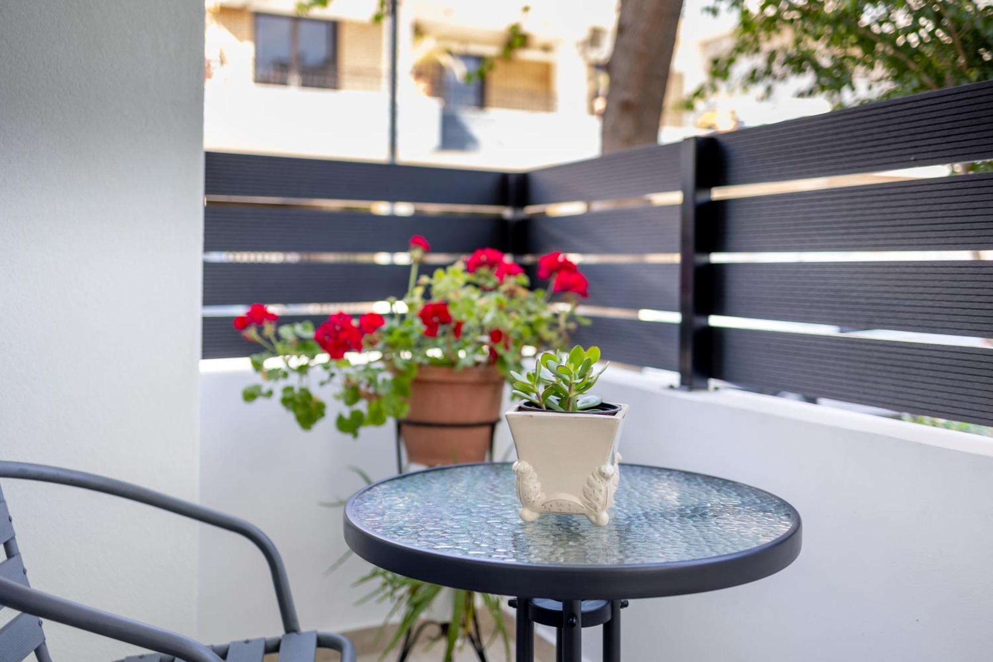 Pagani Urban - Premium Private Apartment Kalamata Exterior photo